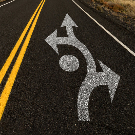 224" 3 Arrow Roundabout Stencil